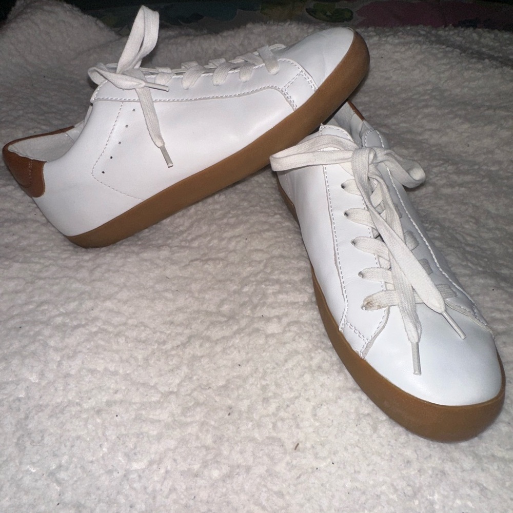Banana Republic White Leather Sneakers with Tan Soles
